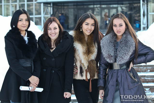 В Алматы выбрали девушек в ВИА Гру