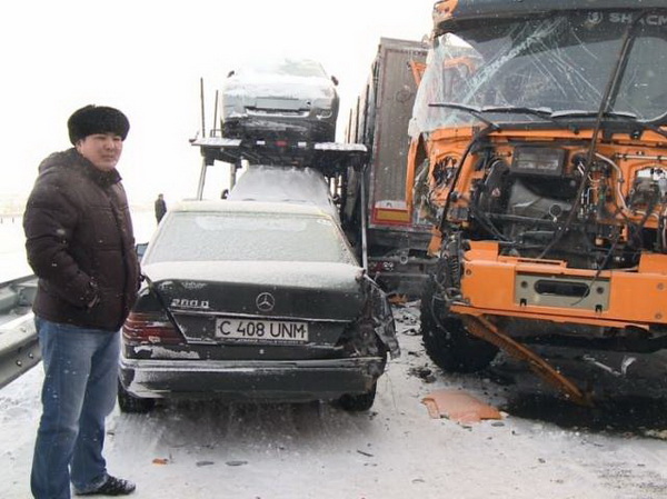 20 автомашин столкнулись на трассе Кокшетау-Астана