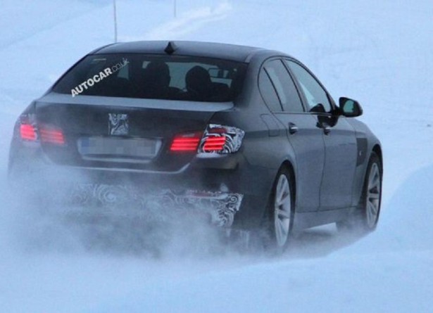 Шпионы засняли обновлённые седан и универсал BMW 5-Series